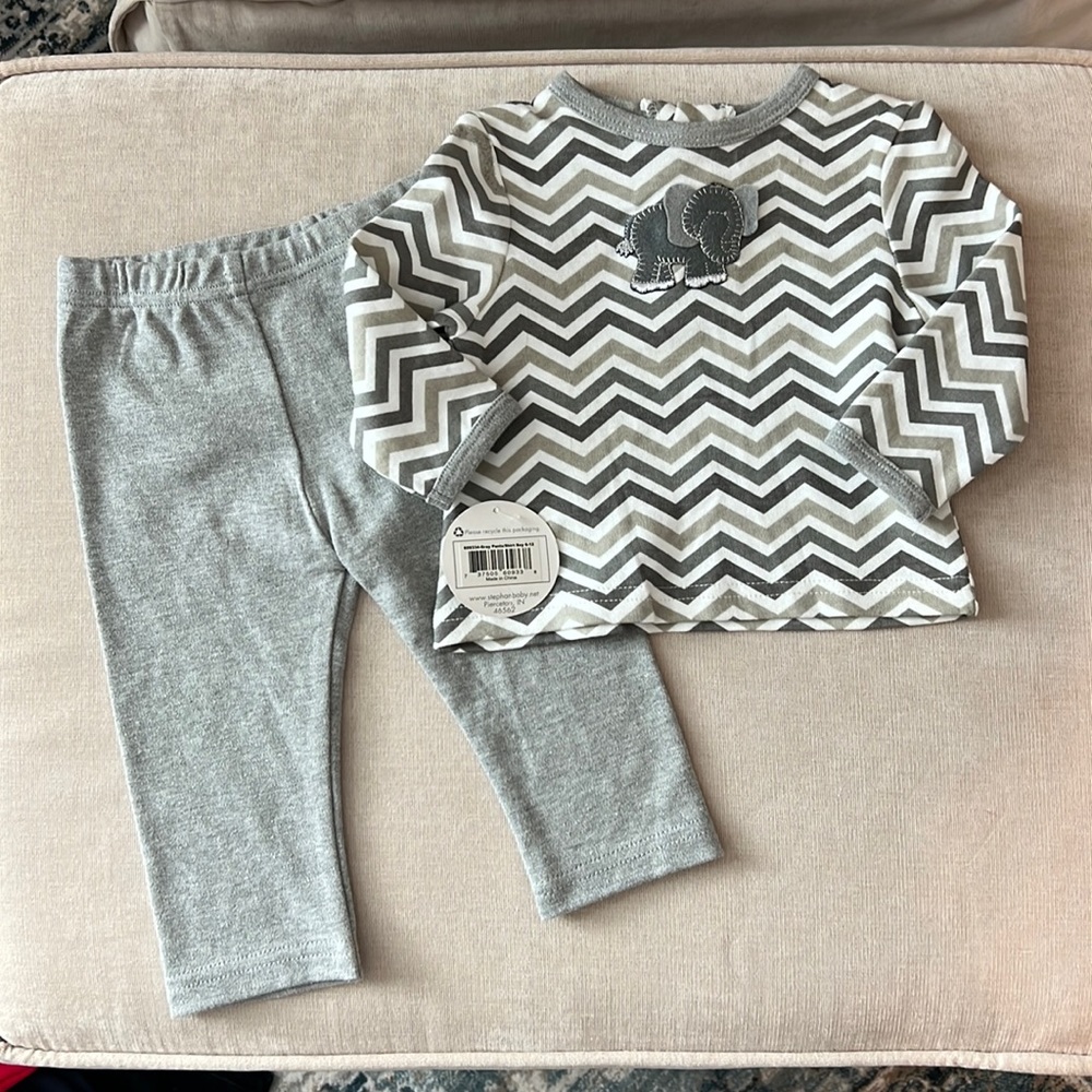 NWT baby outfit - grey pants and elephant appliqué top